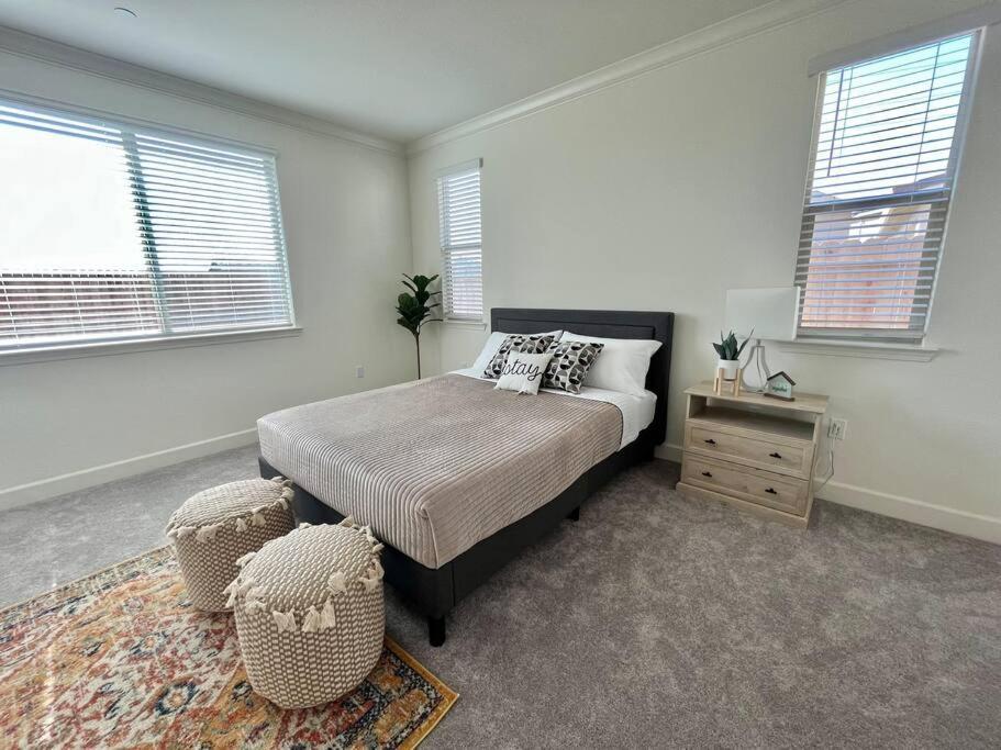 Brand-New, Beautiful & Stylish Home In Sacramento! Εξωτερικό φωτογραφία